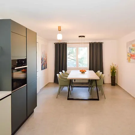 In Manjadvorci/istrien 8277 Holiday home